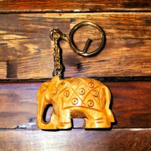 Vintage hand carved elephant keychain - £18.94 GBP