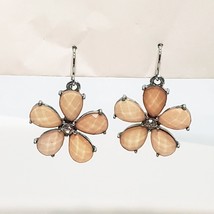 Flower Dangle Beads Drop Earrings Hook Pierced 1&quot;  Floral Beiger Silver Tone - $15.40