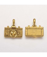 2 Camera Charms Antiqued Gold Retro Photography Pendants Findings 13mm - $4.21