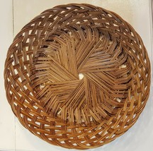 Huge Bread Basket Craft Storage 14.5&quot; Round x 4.5&quot; Spiral Design Woven Wicker - £15.83 GBP