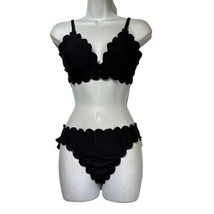 Chelsea28 Women&#39;s Swimsuit Black Scalloped Triangle Bikini 2 Piece - £40.18 GBP