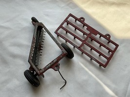 Vintage Lot Of 2 Larger Toy Tractor Farm Implements Red - $405.42 MXN