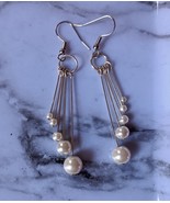 Perl beads earrings - $276.15 MXN