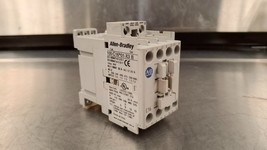 Contactor C16, 220V (100-C16*01-X3 B)  Speed Queen P/N: F330177, F330177... - $163.71 MXN