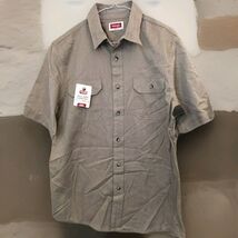 NWT Wrangler All Day Comfort Shirt Epic Soft Flex Chest Pockets mens Sz ... - $17.77