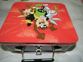 Large Dented Metal Looney Tunes Steel Tin Lunch Box Collector Collection - £15.68 GBP