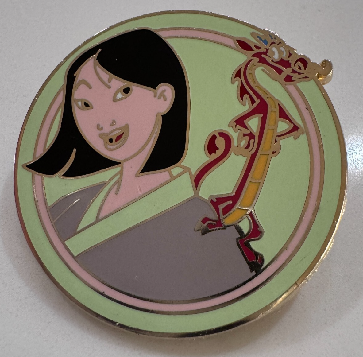Disney 90185 Official Best Friends Mystery Collection Pin Mulan Mushu Pi... - $16.82