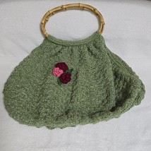 Vintage Cottagecore Green Crochet Handbag w/ Bamboo Handles &amp; Floral Detail - $711.80 MXN