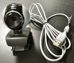 Webcam Logitech C250 Built in Microphone for video chat V-U0003 - £8.56 GBP