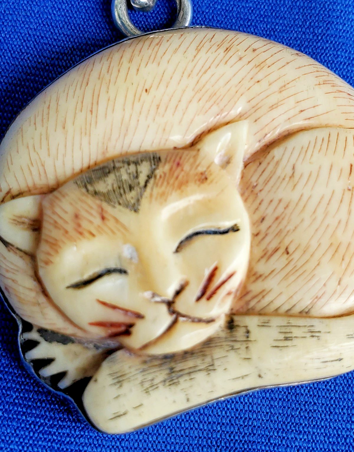 Carved VERY LARGE 15 Grams Original CAT Hand made 925 Sterling Silver Pendant Item image 3