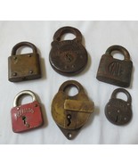 Vintage Lot of 6 Padlocks Yale, Peerless, Armory and unmarked No keys - $100.00