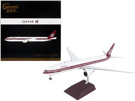 Boeing 777-300ER Commercial Aircraft &quot;Qatar Airways&quot; White with Dark Red Stripe - £135.44 GBP