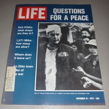 Life Magazine November 10, 1972 - 543 Vietnam POWs, Royal Family Portrait - $12.25