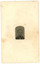 Circa 1860&#39;S Cdv Cartouche Gem Tintype Featuring Handsome Young Man In Suit - £12.60 GBP