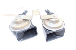 00-06 BMW X5 E53 HORNS HIGH & LOW TONE HORN PAIR E6075 image 6