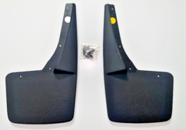2007-2014 NEW GENUINE OEM GM FRONT MOLDED SPLASH GUARDS, PART NUMBER 192... - €55,80 EUR