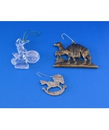 Ornaments - Christmas/ 1 Hallmark, 1 Energizer, 1 Unbranded.  set of 3 - $254.44 MXN