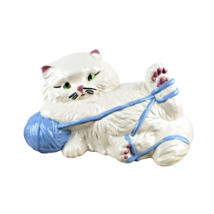 White Cat Ceramic Figurine with Yarn - £18.59 GBP