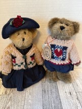 Boyds Bears Bailey &amp; Friend Couple 9&quot; Matching Sweaters Blue Shorts, Dress &amp; Hat - £14.69 GBP