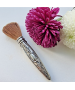 TOWLE VINTAGE 1970&#39;s 925 STERLING SILVER MAKEUP BRUSH  4 1/8 inch - $1,371.66 MXN
