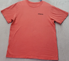 Patagonia T Shirt Men Medium Orange Knit 100% Cotton Short Sleeve Logo Crew Neck - £11.63 GBP