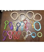 Plastic Keychain Clips Hooks for Crafts or DIY Keychains 21 pieces - $13.71 CAD