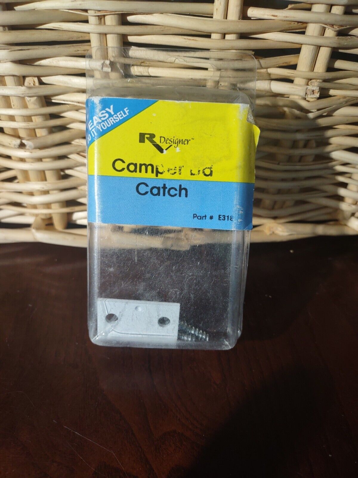 RV Designer E318, Folding Camper Catch, White, Exterior Hardware - $7.80