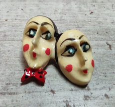 Vintage Resin Art Deco French Theatre Mask Brooch Pin Flapper Harlequin ... - £12.71 GBP