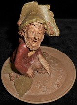 1984 Tom Clark Anaheim Figurine Gnome w/Leaf Hat Made In Usa - £11.42 GBP