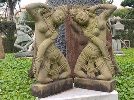 ONE statue Temple Hinduism Decor Hindu Garden Ornament Khmer Dancer Hind... - $2,063.20
