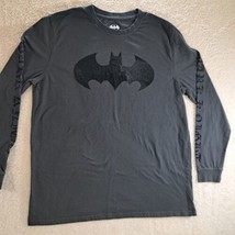 Mens Batman The Dark Knight T-shirt Long Sleeve Sz Large Grey Gradient Logo - £7.08 GBP