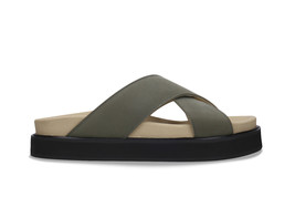 Sandalias veganas planas plataforma tiras cruzadas destalonadas acolchad... - $2,024.42 MXN