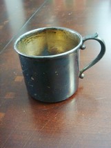 King Edward baby silverplate cup, 2 1/2&quot; tall by 2 1/2&quot; ORIGINAL - $717.24 MXN