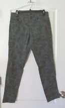 Supplies by Unionbay 6-Pocket Cargo Pants Green Camo  Women&#39;s Sz 4-10 NWT - $20.02