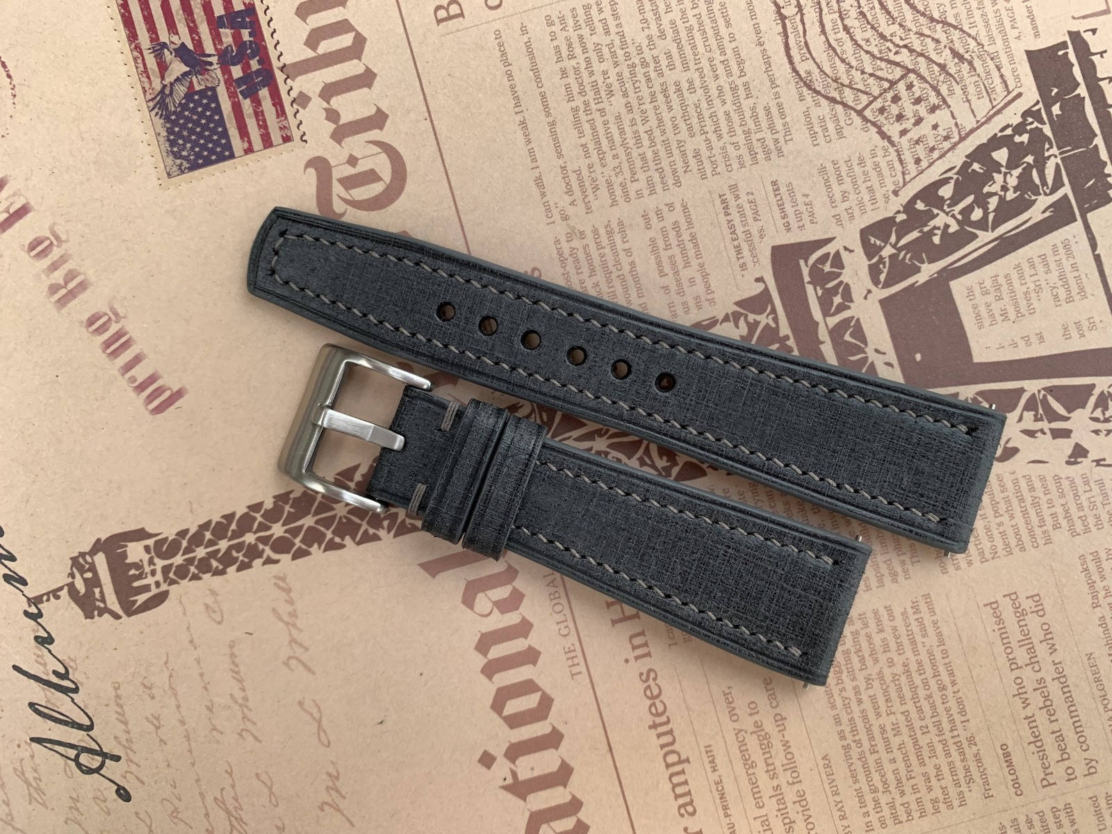 (Customizable, multiple size) Babele leather handmade watch straps - $58.99