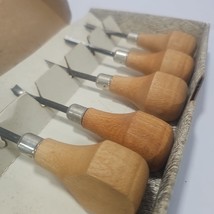Vtg Linoleum Palm Grip Wood Carving Tool Set Of 5 K7 original Box  - $28.66