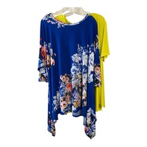 Women’s 2X Blue Floral Sharkbite Tunic &amp; Solid Yellow V-Neck Top - $524.91 MXN