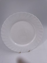 Arcopal France Trianon Scalloped White Swirl Individual 10 1/2&quot; Dinner Plate - £11.06 GBP
