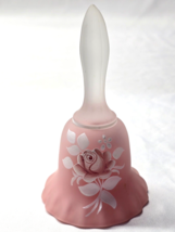Vintage WESTMORELAND 5.25&quot; Glass Bell Hand Painted White Rose On Pink Frost - $18.46