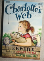 CHARLOTTE&#39;S WEB by E.B. White (1980) HarperTrophy illustrated softcover - £10.17 GBP
