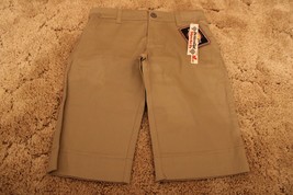Dickies AH101 Girl&#39;s Shorts Stretch Fabric Khaki Shorts Size 0 28 in. x ... - $12.82