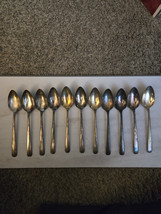  40  Pieces 1881 Rogers Oneida Silverplate Flatware Silverware  - £15.76 GBP