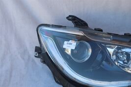 2017-20 Chrysler Pacifica Halogen Headlight Lamp w/LED DRL Passenger Right RH  image 2