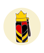 Alice in Wonderland Disney Pin: Queen of Hearts Water Bottle - $28.01 CAD