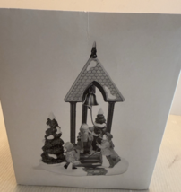 Dept 56 Retired Dickens Village Christmas Bells 1996 Special Even Piece ... - $348.88 MXN