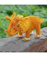 Handmade metal elephant statue gift, Wire art sculpture decor - €72,76 EUR
