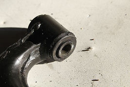 00-05 TOYOTA CELICA GT GT-S FRONT SUSPENSION LOWER CONTROL ARM PASSENGER RIGHT image 8