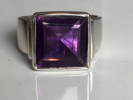 A beautiful natural 12.32 carat  african amethyst men ring in 925 sterling solid - £240.57 GBP