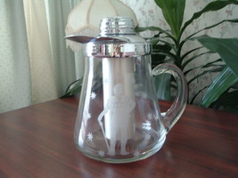 Vintage chillit glass pitcher with lid by Gilley inc. Roman soldier design  - $54.45