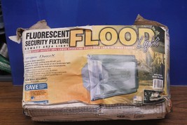 Fluorescent Outdoor Security Fixture Flood Light - £40.97 GBP